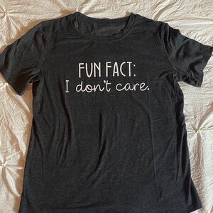 verbiage tee women’s large heathered grey